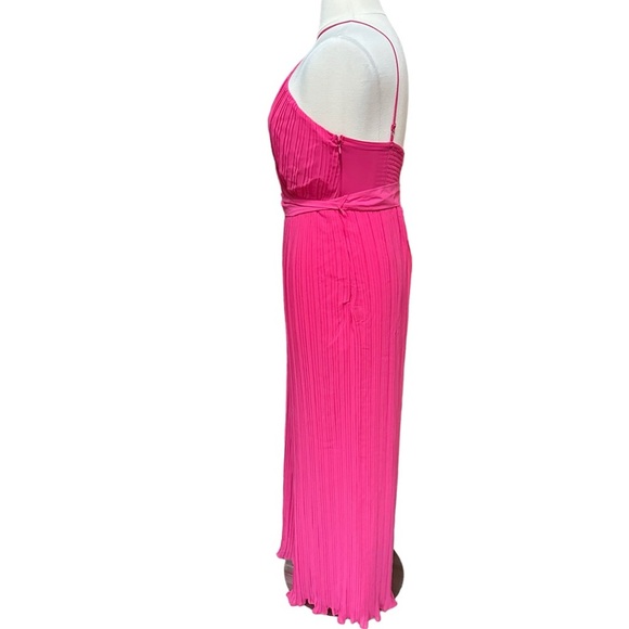 Beyond Words Womens Sleeveless Pleated Jumpsuit with Belt in Pink Coral Large - Picture 3 of 15